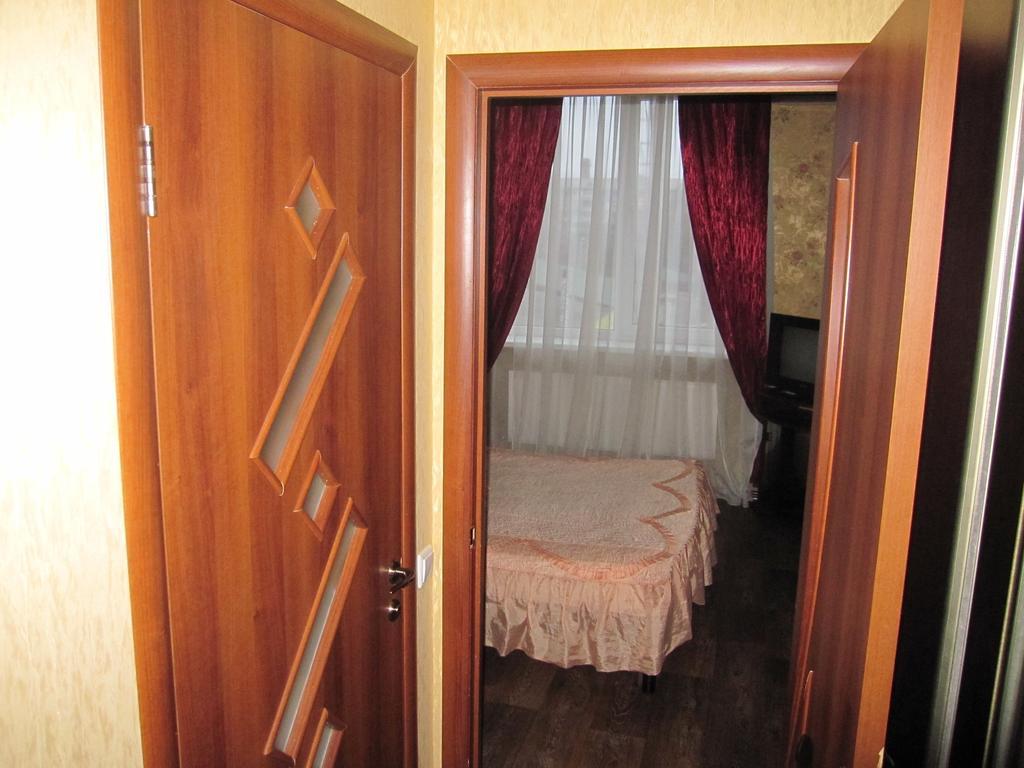 Jaguar Hotel Complex Kharkiv Værelse billede